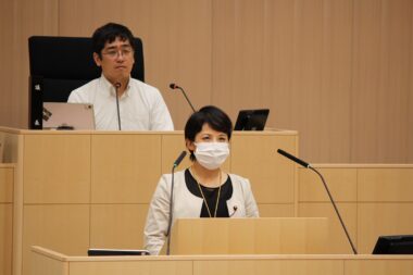 2025年9月17日、一般質問（河合りな）令和7年度・第3回定例会「公園や子ども施設、高齢者など暑熱・熱中症対策）」「空家など住宅対策」「子どもの包括的支援」等